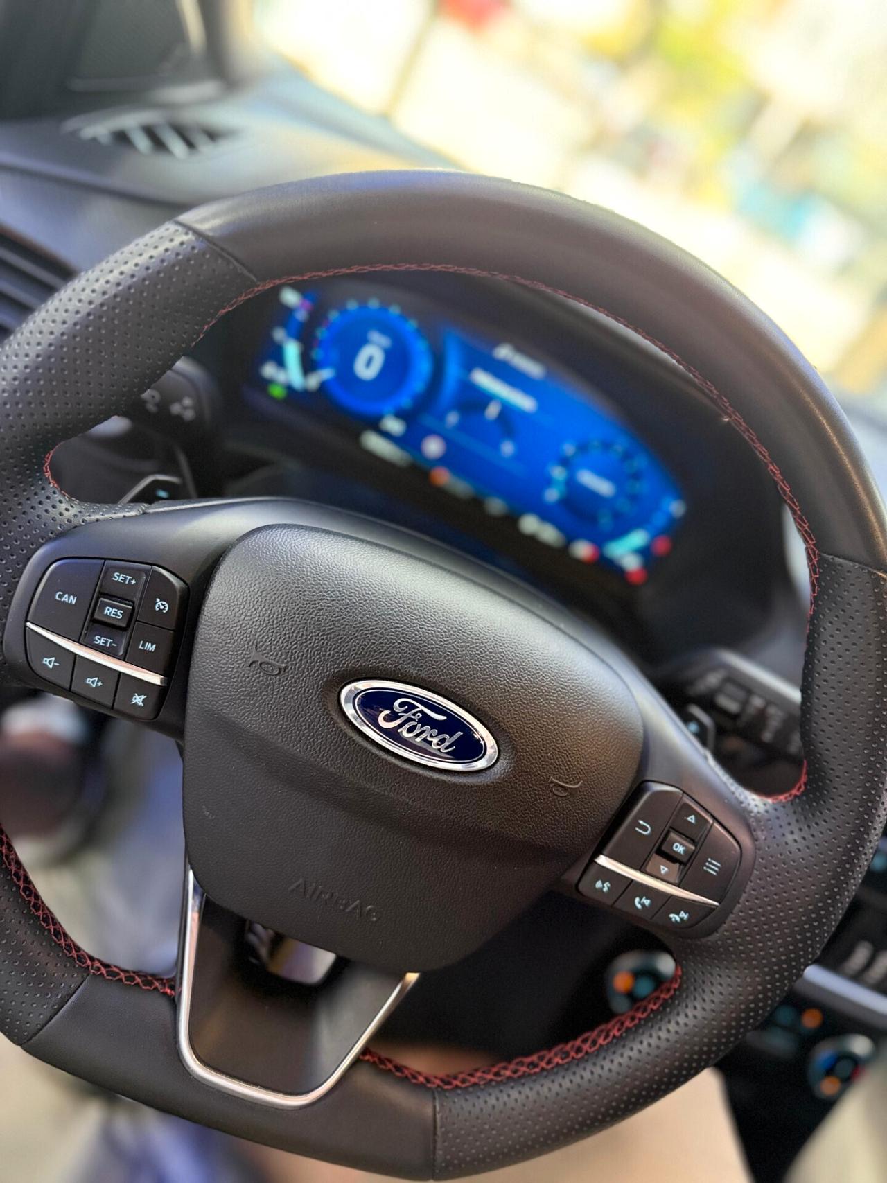 Ford Puma 1.0 EcoBoost Hybrid 125 CV S&S aut. ST-Line X Design