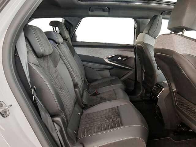 Peugeot 5008 Hybrid 136 e-DCS6 GT