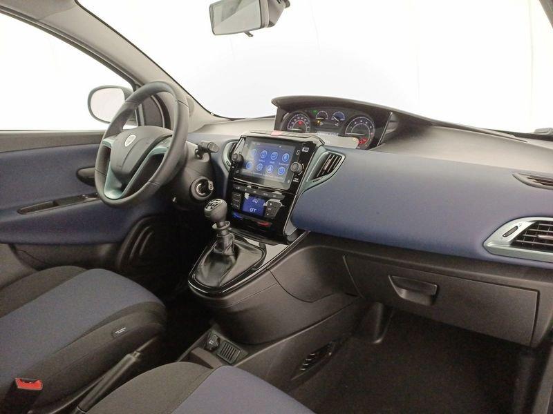 Lancia Ypsilon III 2021 1.0 firefly hybrid Platino s&s 70cv