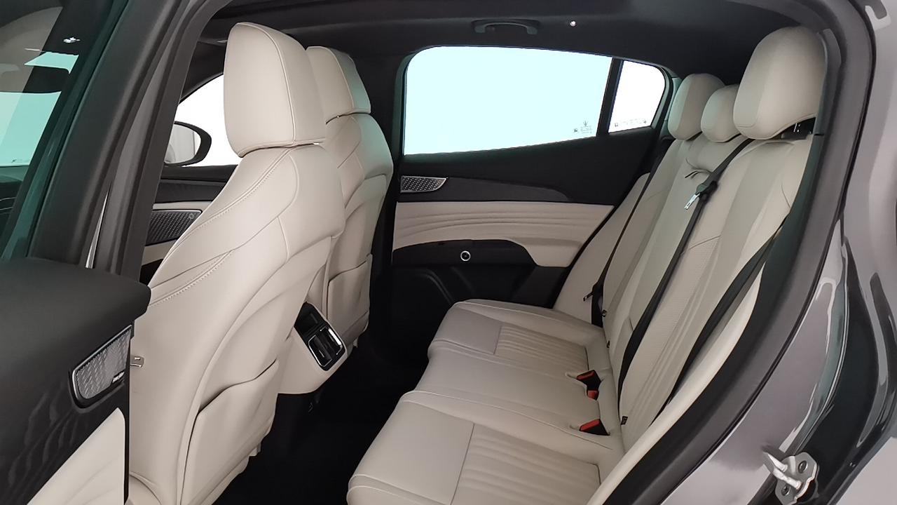 MASERATI Grecale - Grecale 2.0 mhev GT 250cv auto
