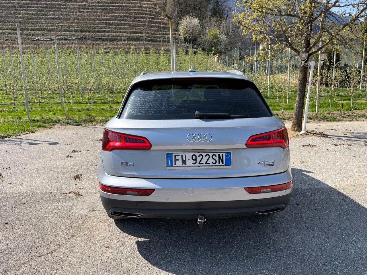 Audi Q5 40 TDI quattro S tronic Business Sport