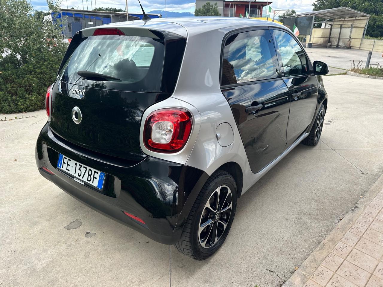 Smart ForFour 70 1.0 Passion