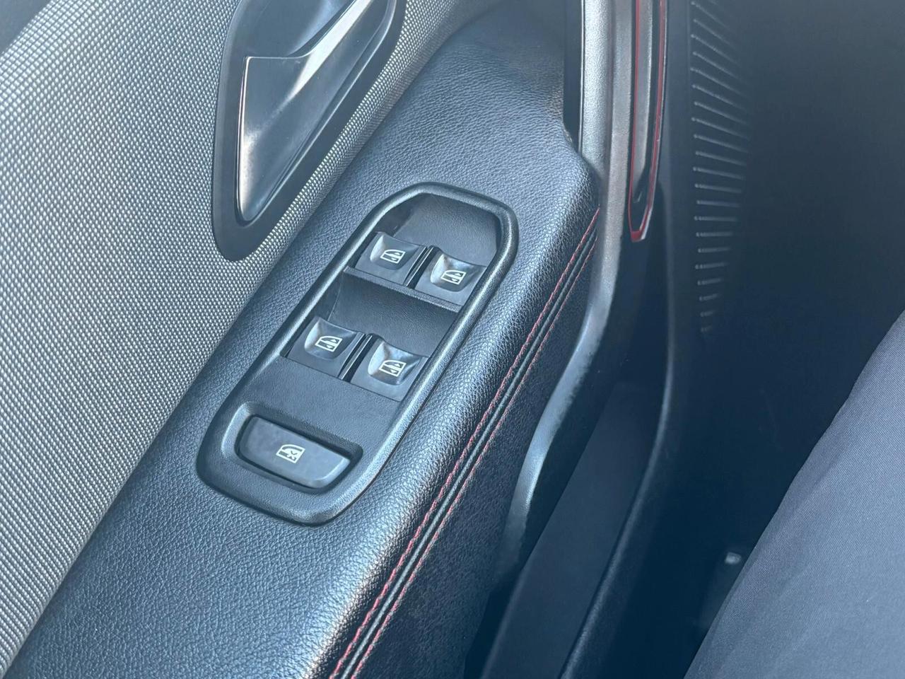 Dacia Duster 1.6 SCe 4x2 Techroad