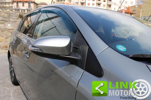TOYOTA Auris 1.4 D-4D Active
