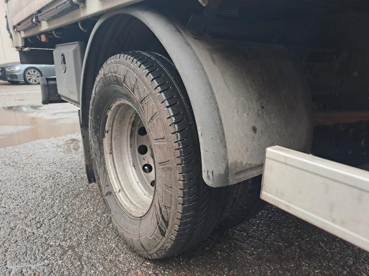 IVECO DAILY CENTINATO 3.0 *PATENTE C* 70C17