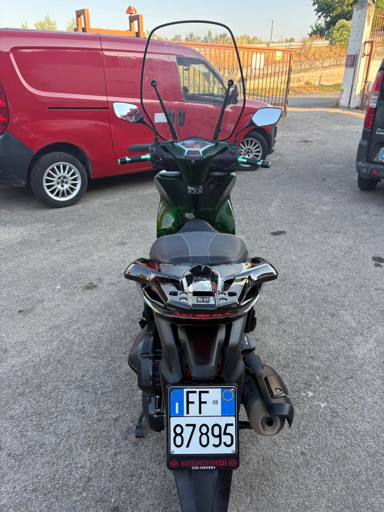 HONDA SH 125 VETRO