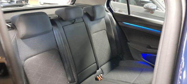 VOLKSWAGEN Golf 2.0 TDI SCR Life Dsg
