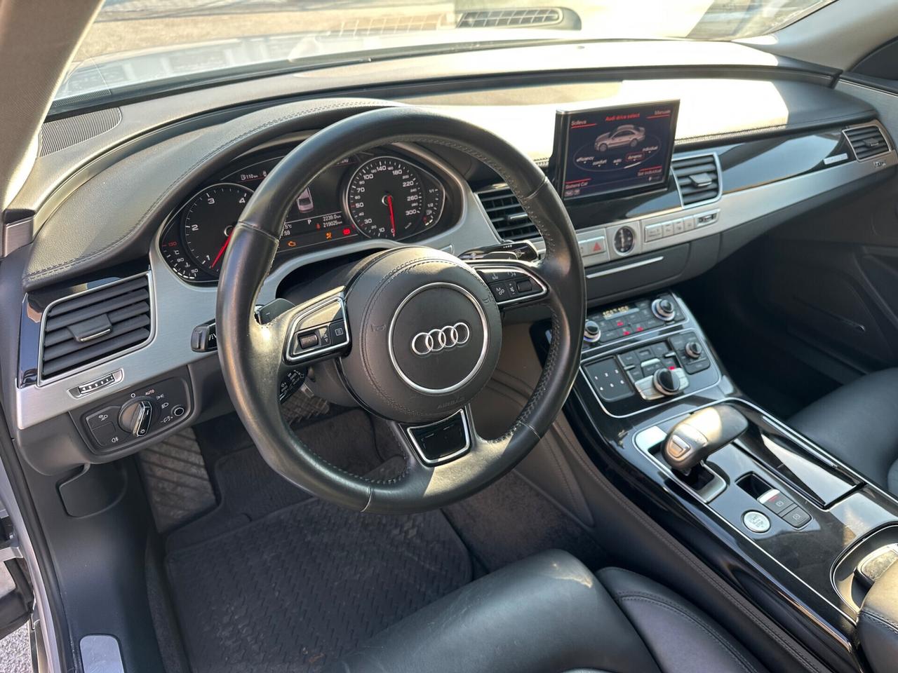 Audi A8 3.0 TDI 262 CV quattro tiptronic
