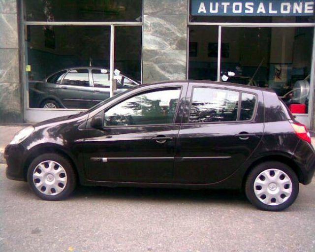 RENAULT Clio 1.5 dCi 70CV 5 P.Confort AUTOCARRO 4 Posti Uniprop