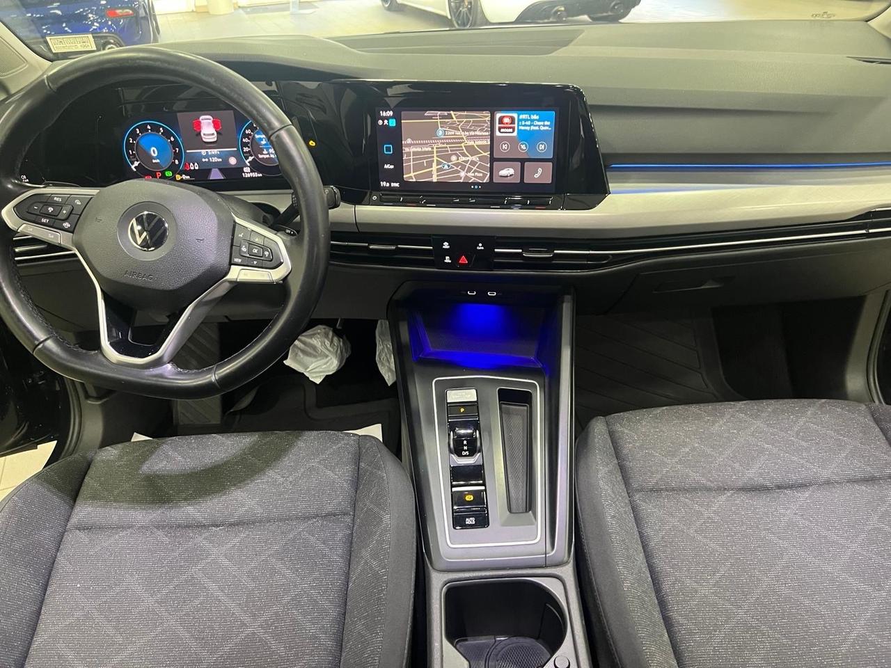 Volkswagen Golf 1.5 eTSI 150 CV EVO ACT DSG Style