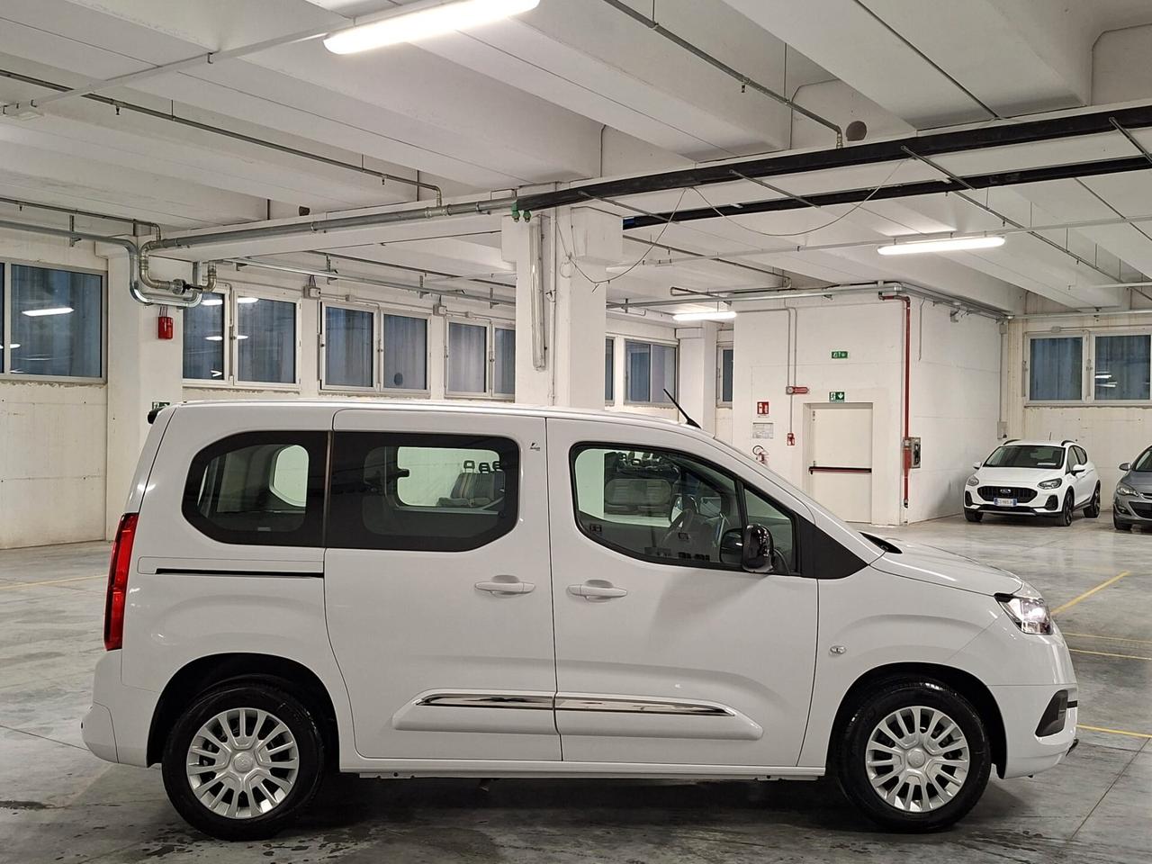 Toyota Proace City Verso 1.5D L1 Lounge TRASP. DISABILI