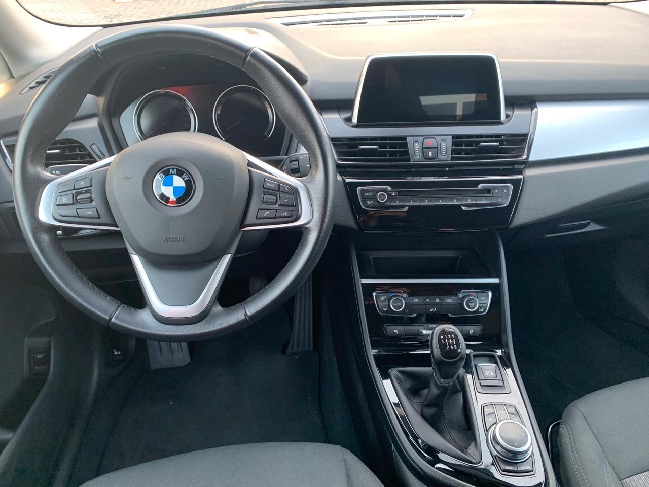 Bmw 216 216d Active Tourer Advantage Restyling