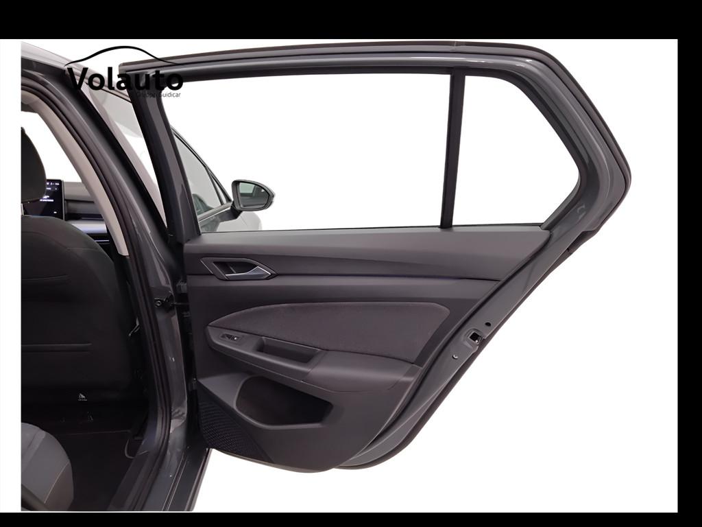 VOLKSWAGEN Golf VIII 2024 - Golf 2.0 tdi Life 115cv
