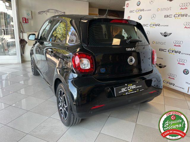 SMART ForFour EQ Prime Nightsky