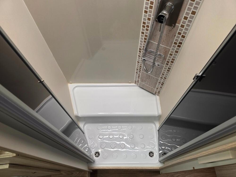 CAMPER ELNAGH MAGNUM 530