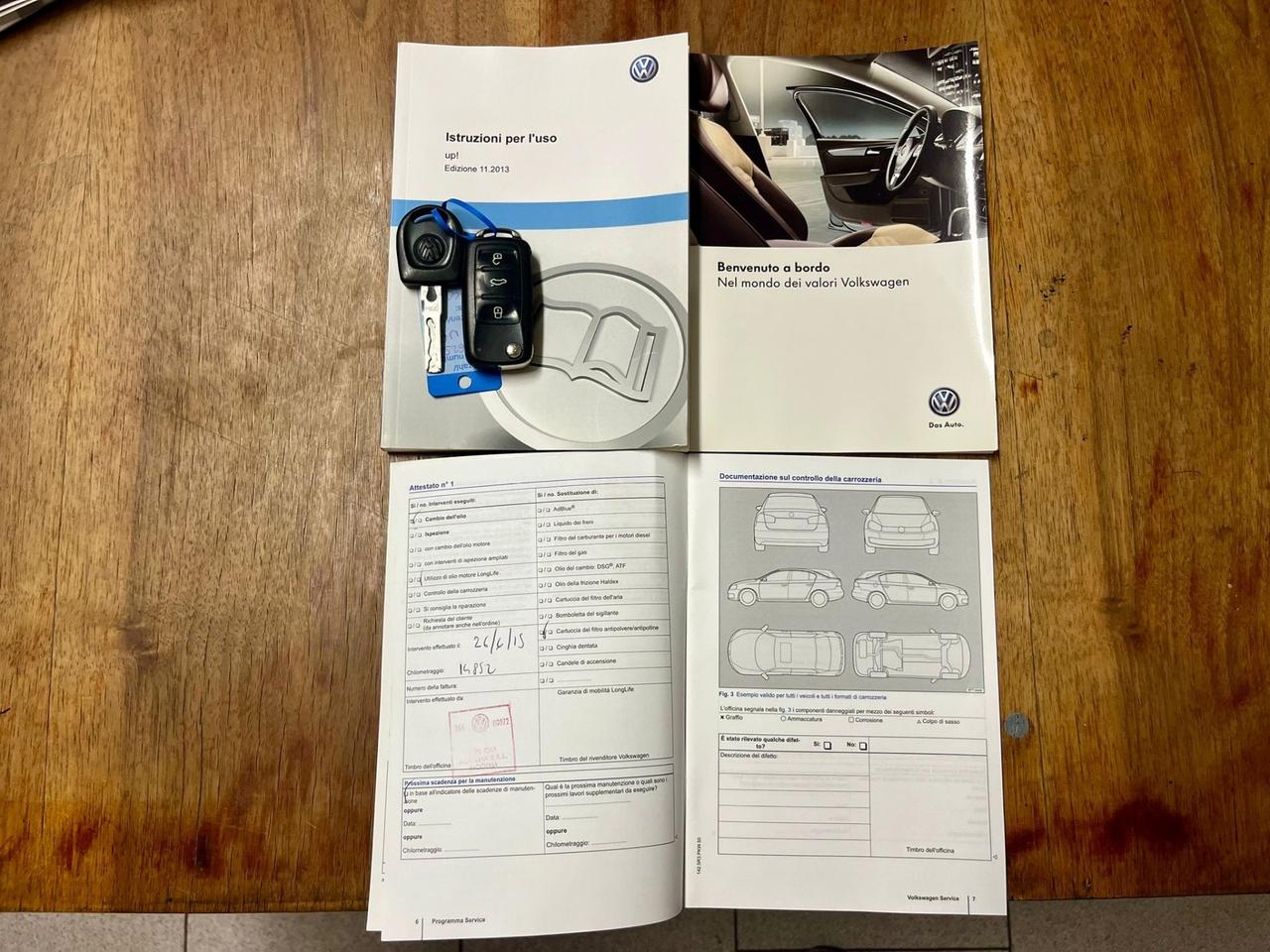 VW Up 1.0benz 2014 144.000km perfetta per neopatentati