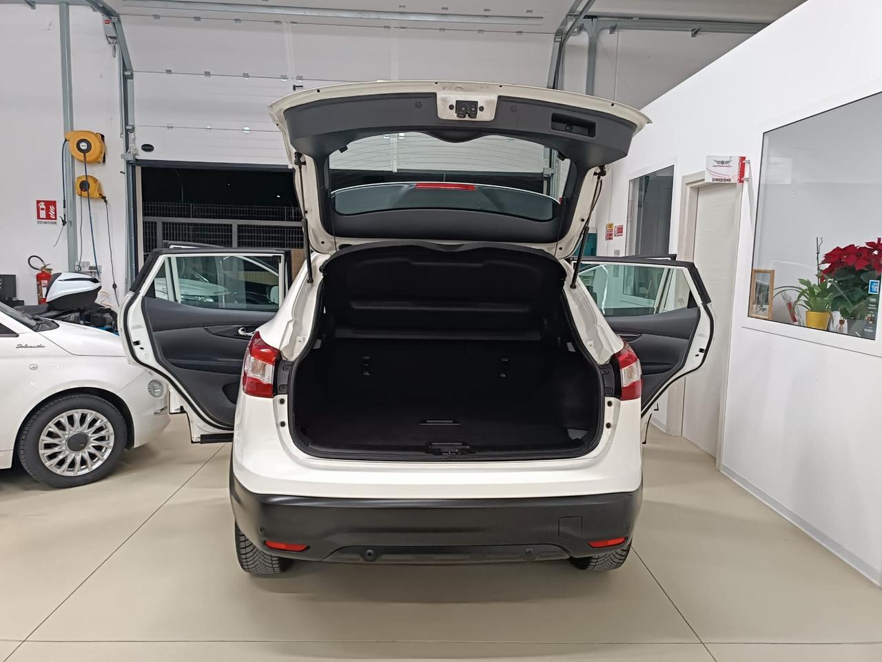 Nissan Qashqai 1.2 DIG-T Acenta