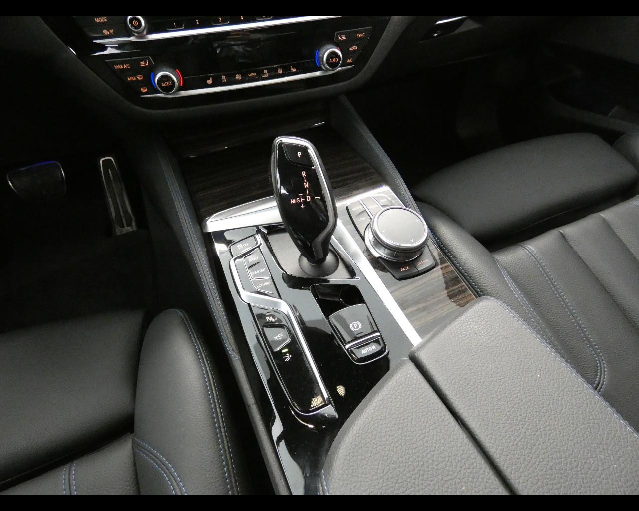 BMW Serie 6 G.T. (G32) - 630d xDrive 48V Gran Turismo Msport