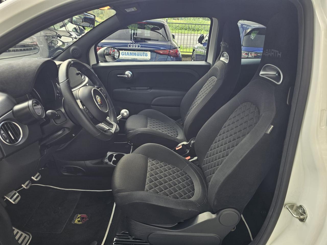 Abarth 595 1.4 Turbo T-Jet 165 CV