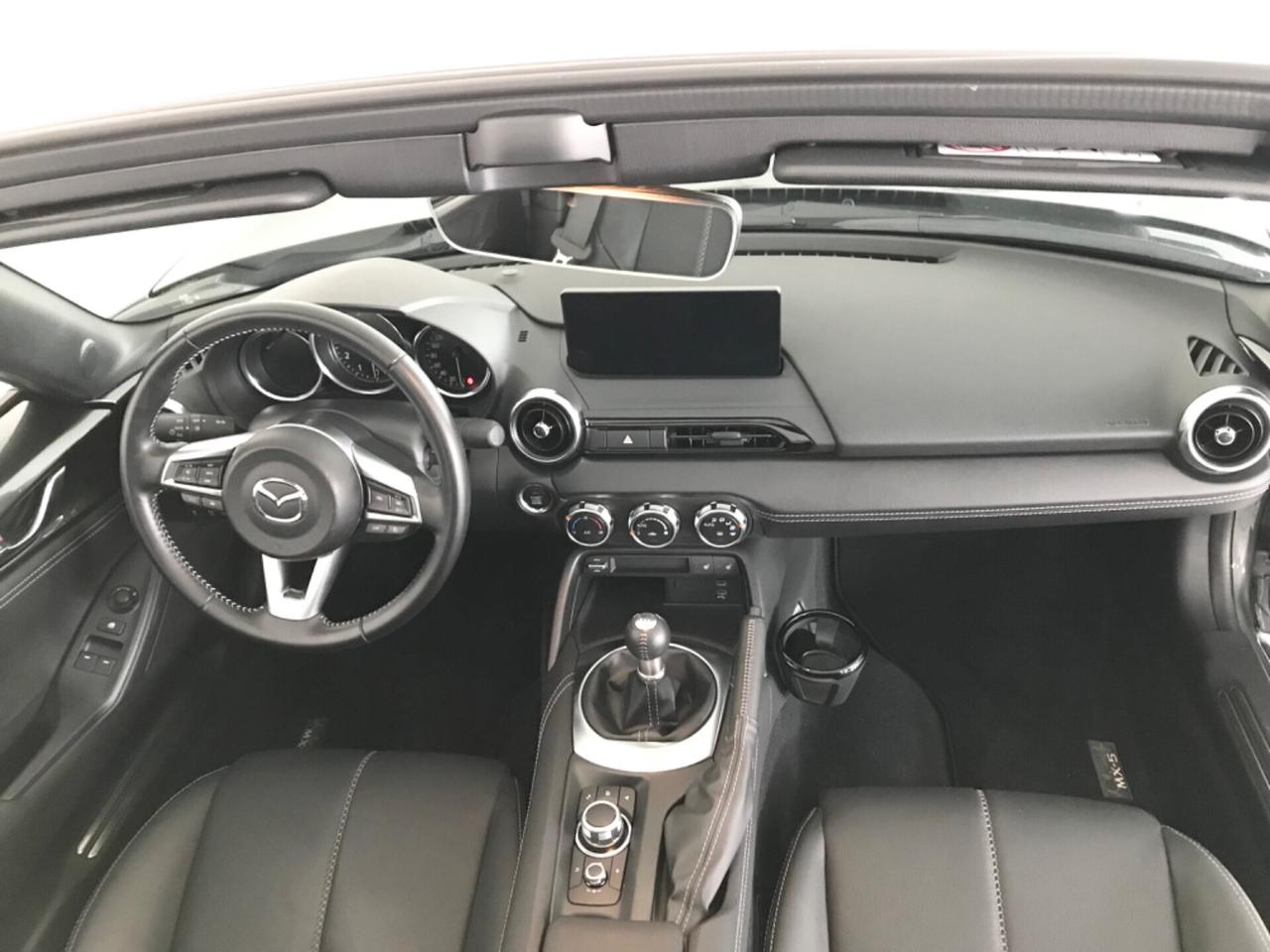 Mazda MX-5 1.5L Skyactiv-G RF Exclusive-Line
