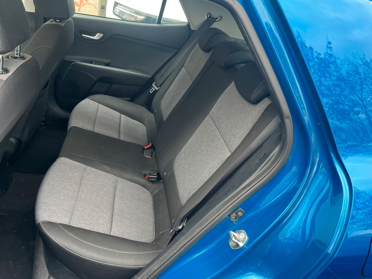 Kia Stonic 1.2 DPI 83CV Style