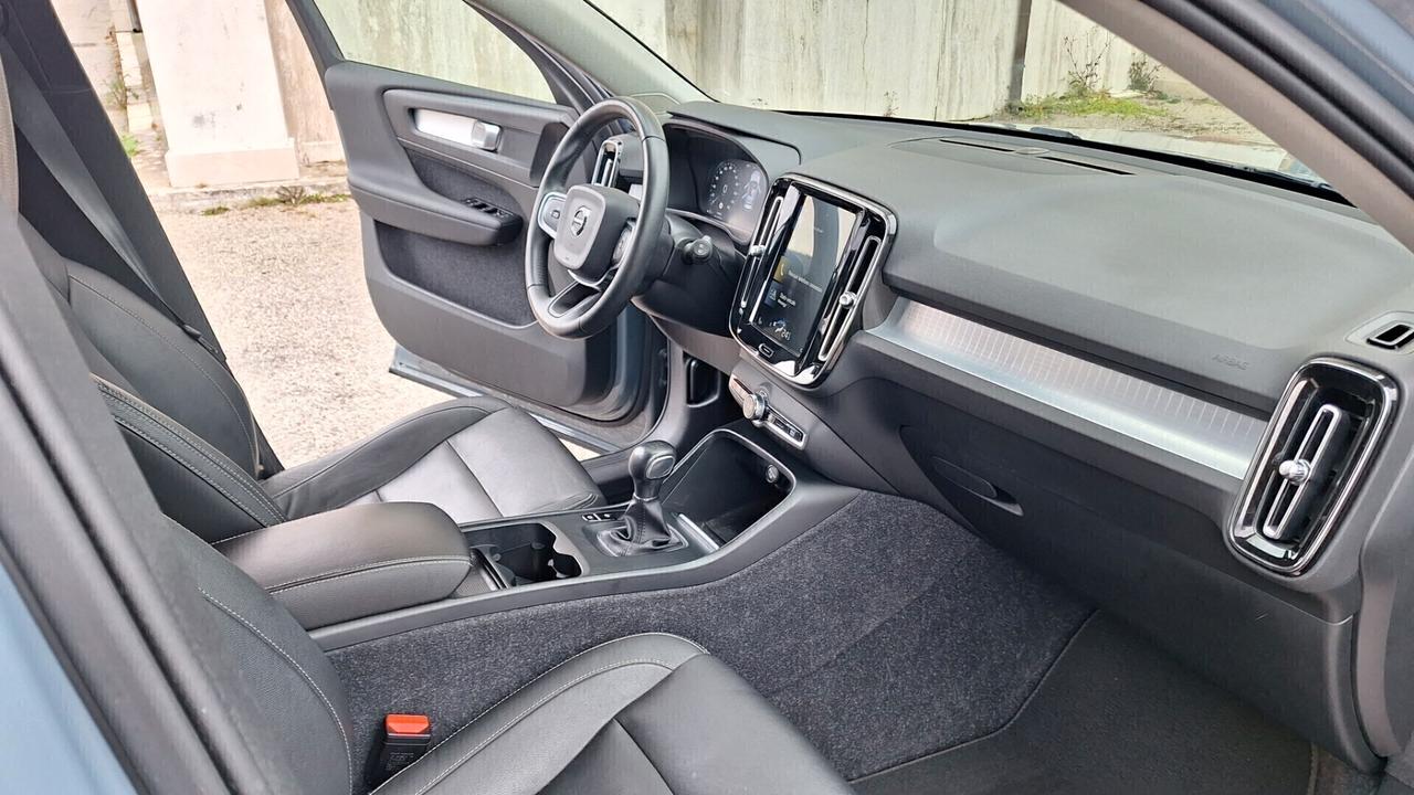 Volvo XC40 D3 Momentum