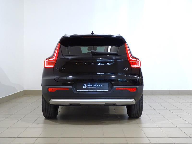 Volvo XC40 2.0 B3 Core automatico