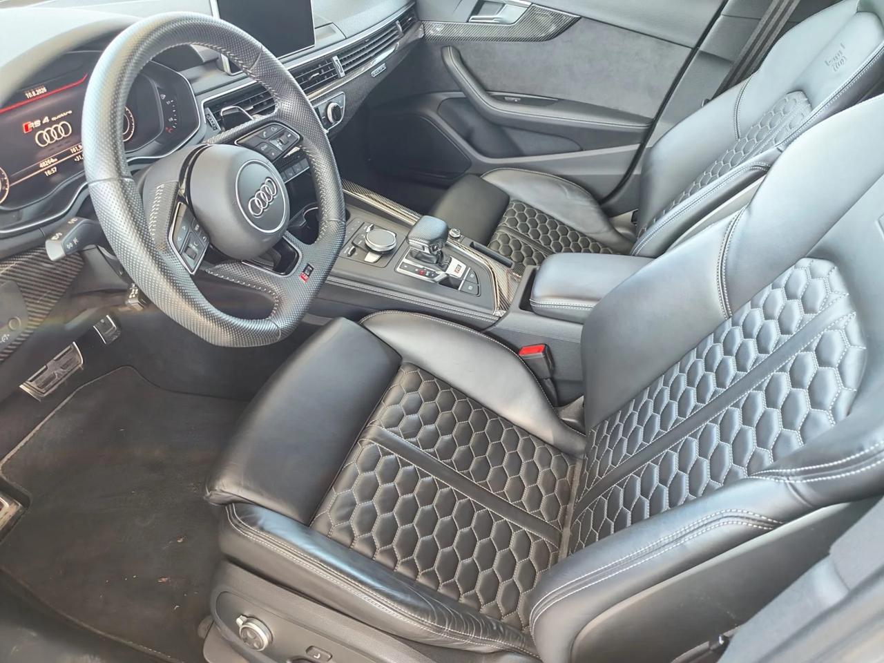 Audi RS4