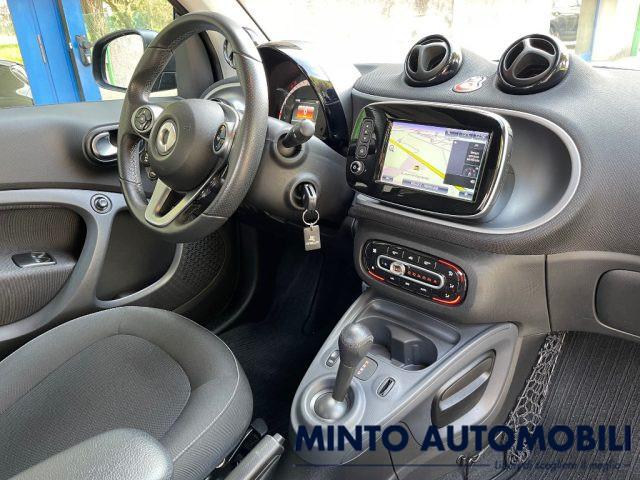 SMART ForTwo EQ BERLIN BLACK AUTOMATICA NAVI TETTO PANORAMICO