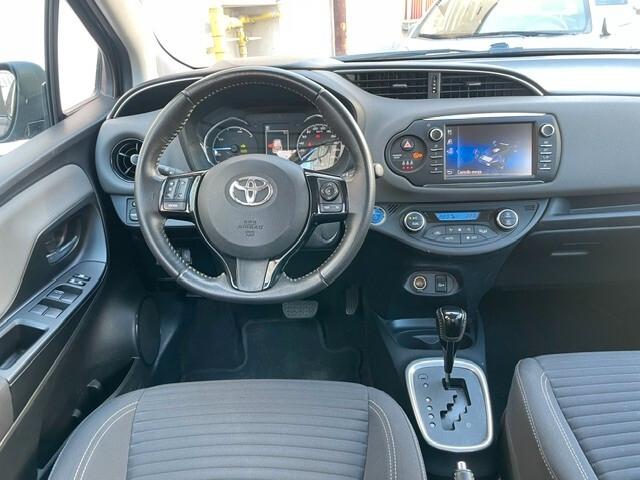 Toyota Yaris 1.5 Hybrid 5 porte Active Navigatore Cerchi Lega Km 64.000!!!!