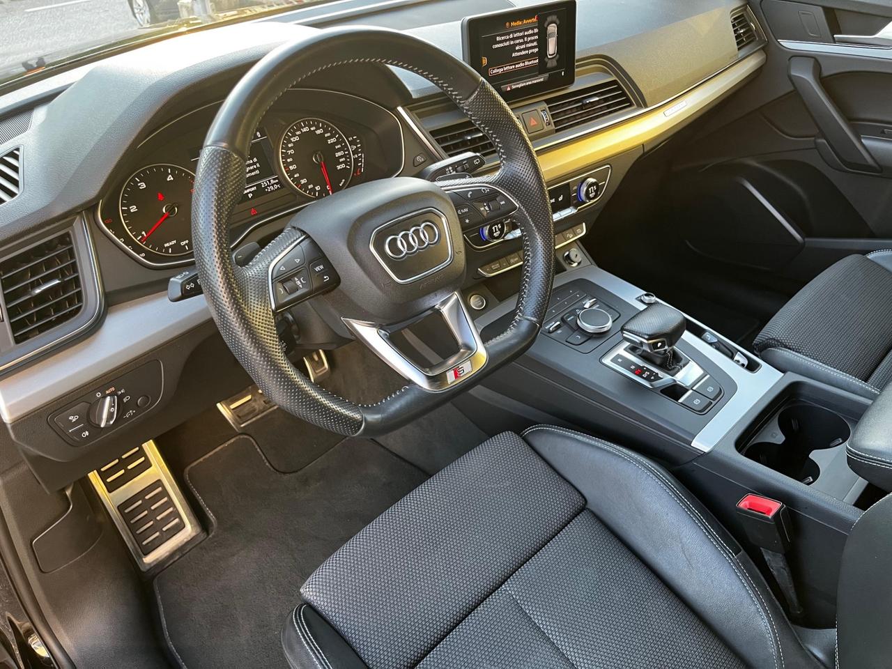 Audi Q5 40 TDI quattro S tronic line plus