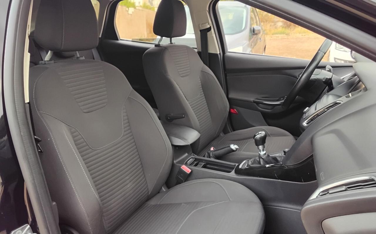 Ford Focus 1.6 TDCi 115 CV SW Titanium