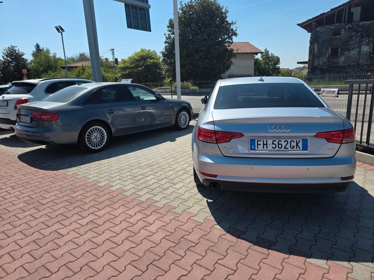 Audi A4 2.0 TDI 122CV Business Sport garantita 12M