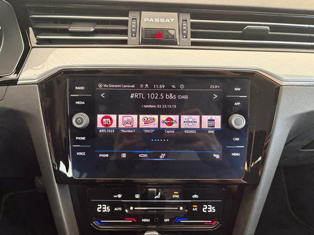 VOLKSWAGEN Passat Variant 2.0 TDI DSG Business