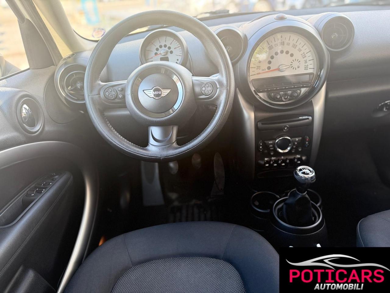 Mini Countryman 1.6 One D 90 CAVALLI