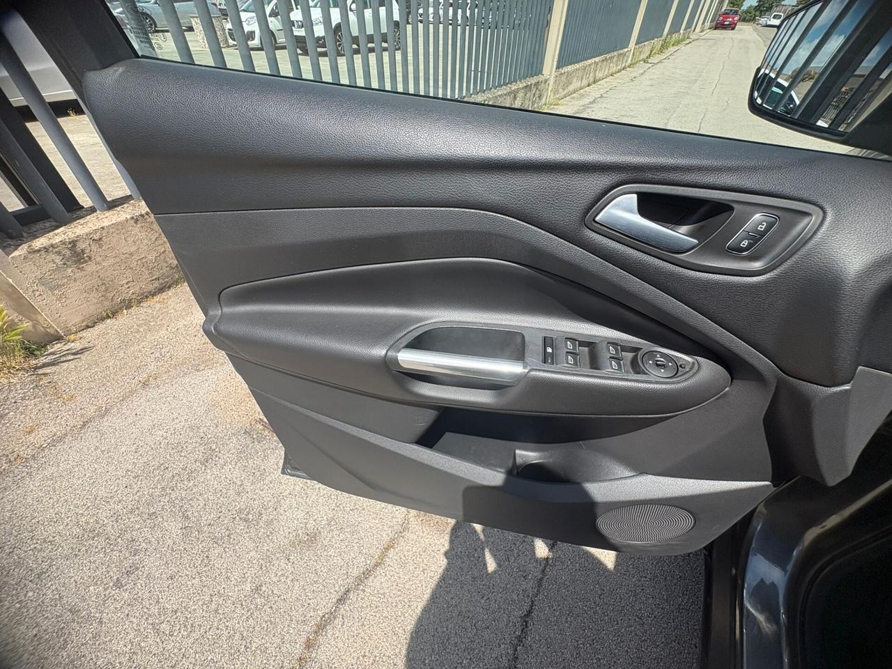 Ford Kuga 2.0 TDCI 120 CV S&S 2WD ST-Line ANNO 2019