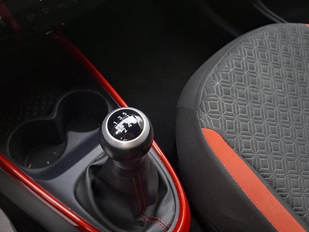 Toyota Aygo X 1.0 Trend