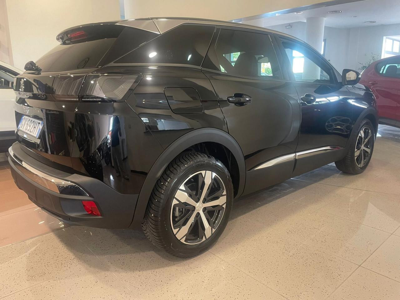 PEUGEUT 3008 BLUEHDI 130 ALLURE