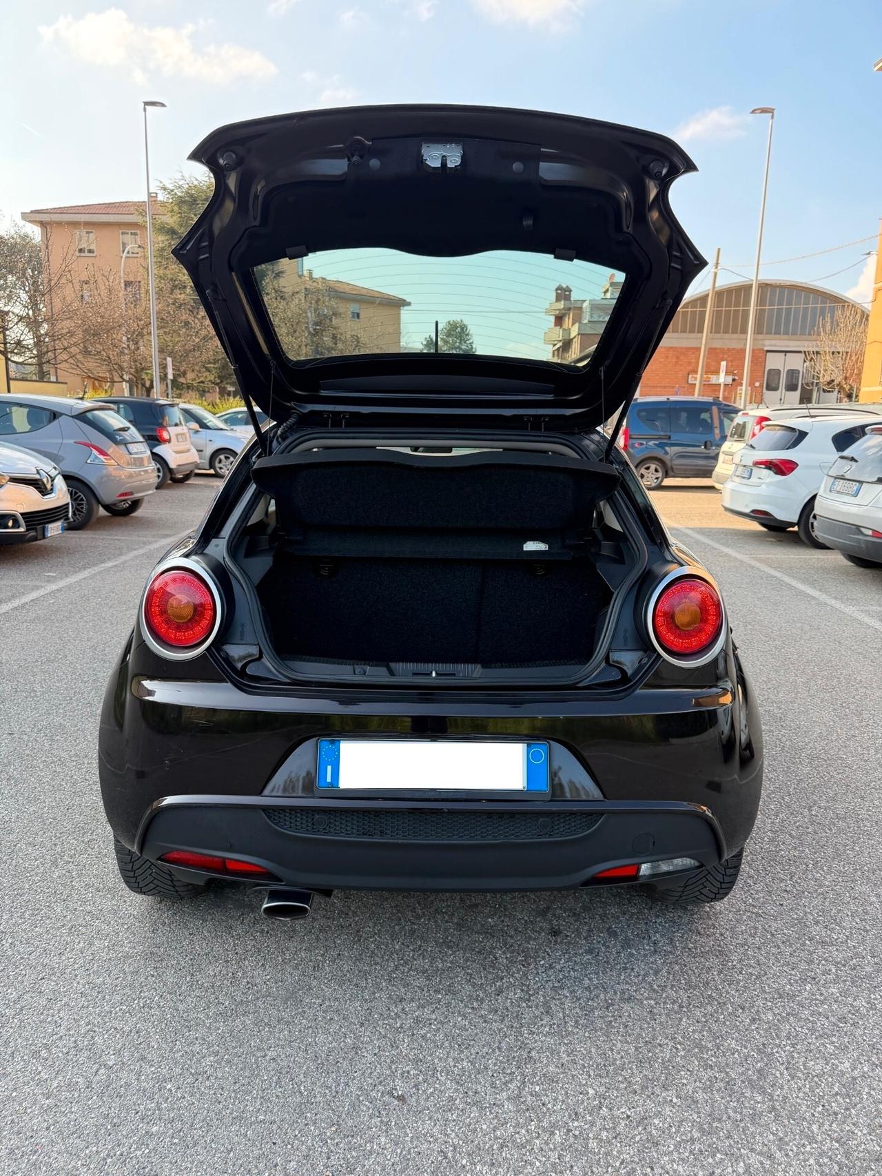 Alfa Romeo MiTo 1.4 - NEOPATENTATI - 12 MESI DI GARANZIA -
