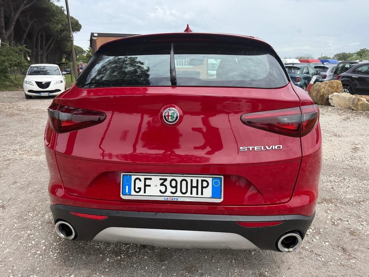 Alfa Romeo Stelvio 2.2 Turbodiesel 160 CV AT8 RWD Rosso Edizione