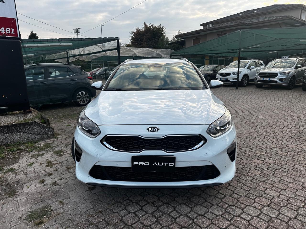 Kia Ceed 1.4 MPi GPL SW Business Class
