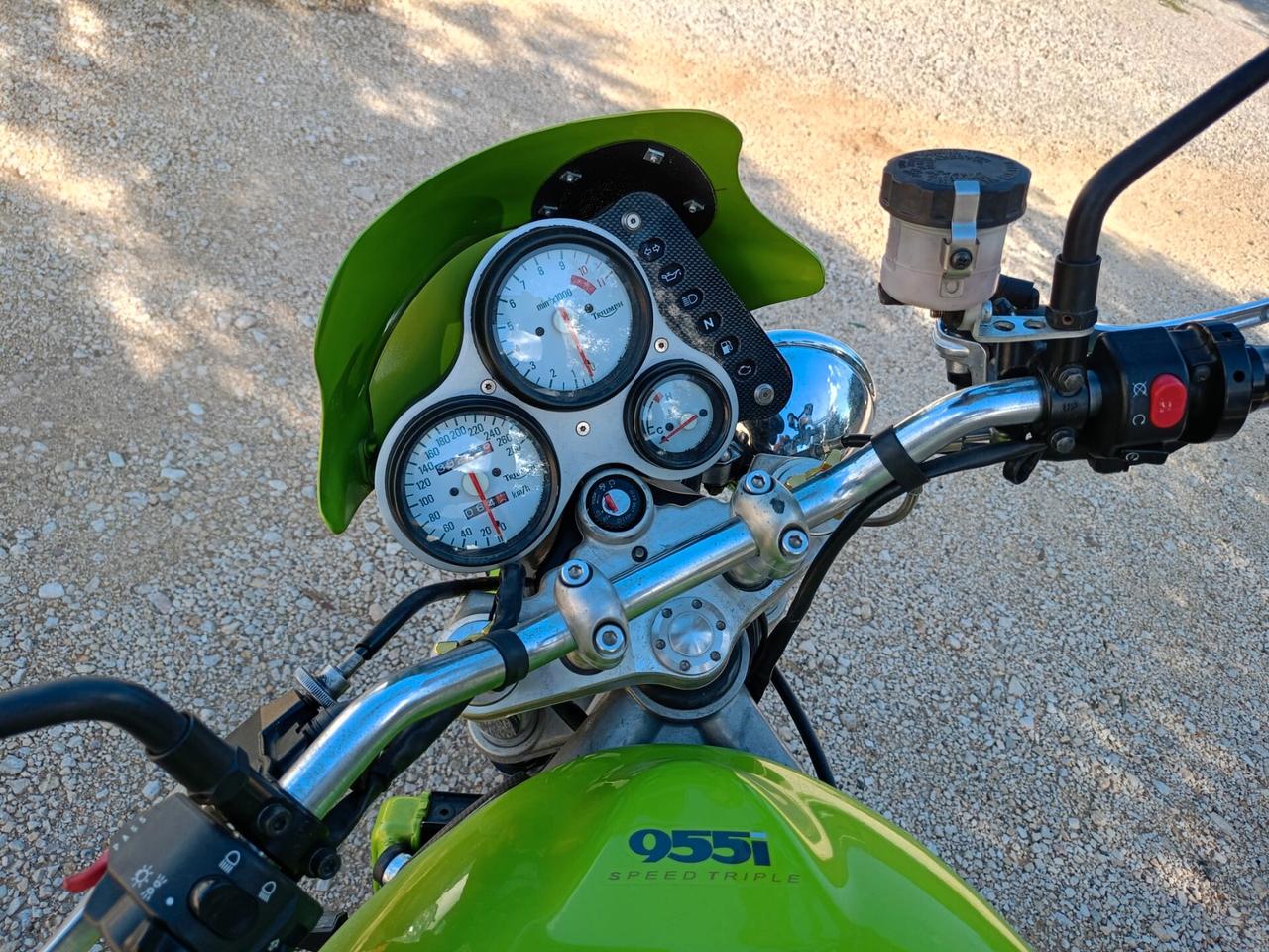 Triumph Speed Triple 955i
