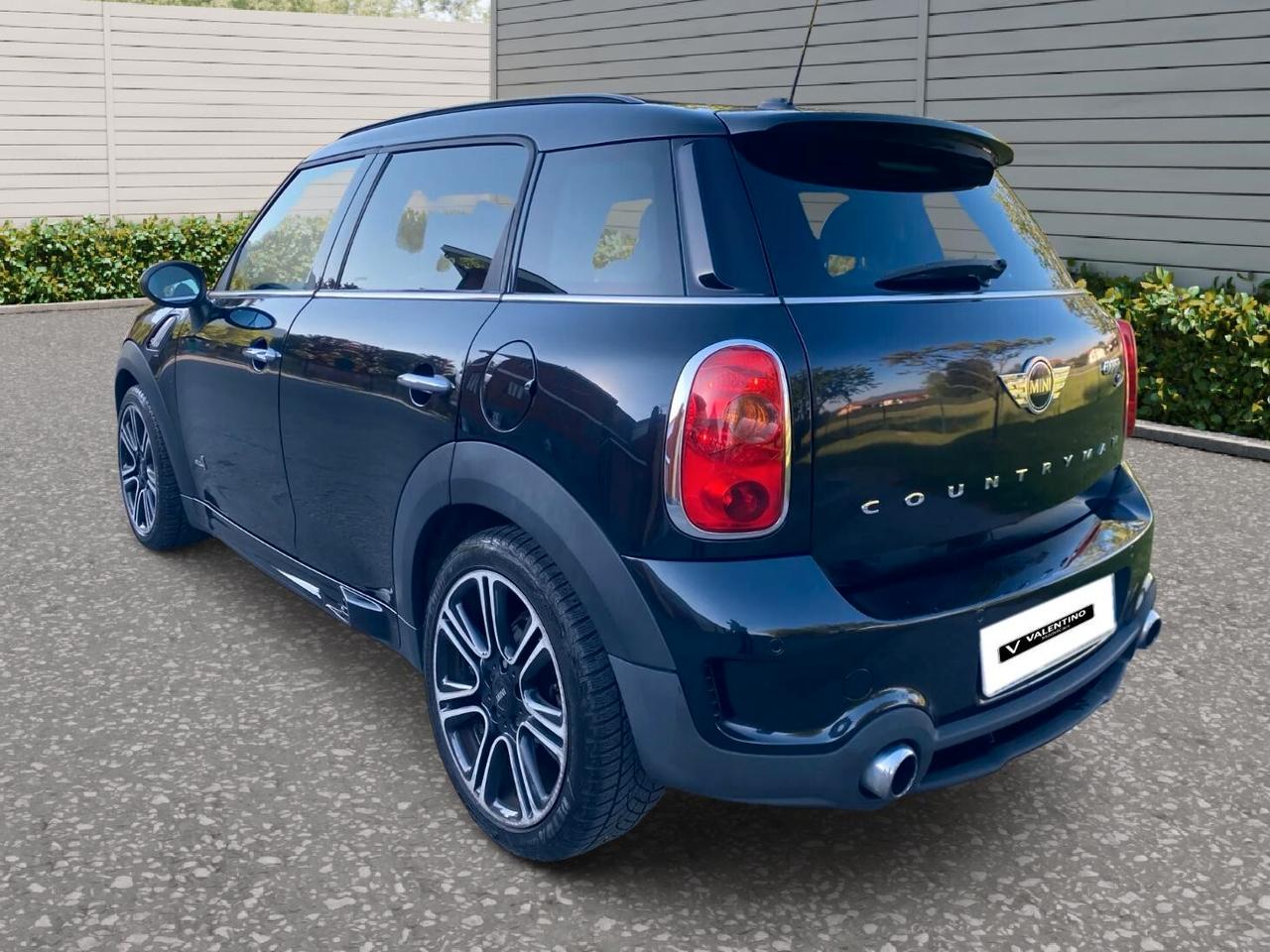 Mini Cooper SD Countryman ALL4 John Cooper Works