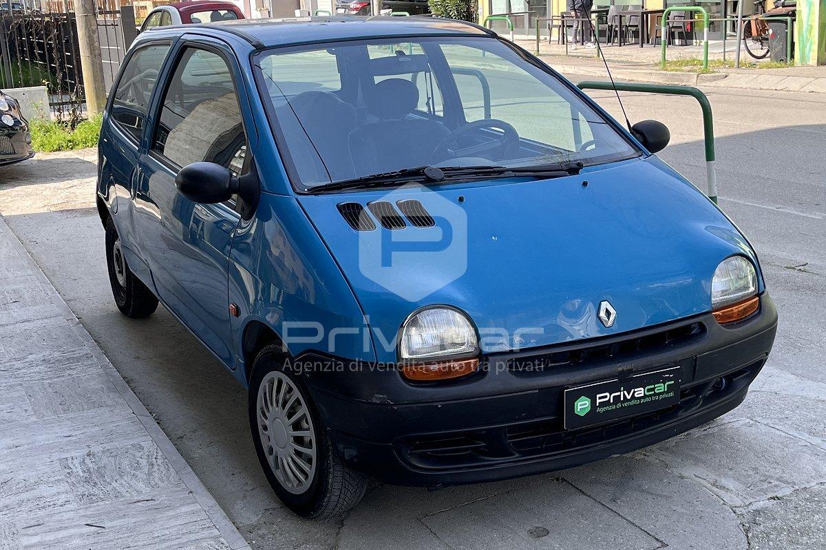 RENAULT Twingo 1.2i cat Base (1239cc)