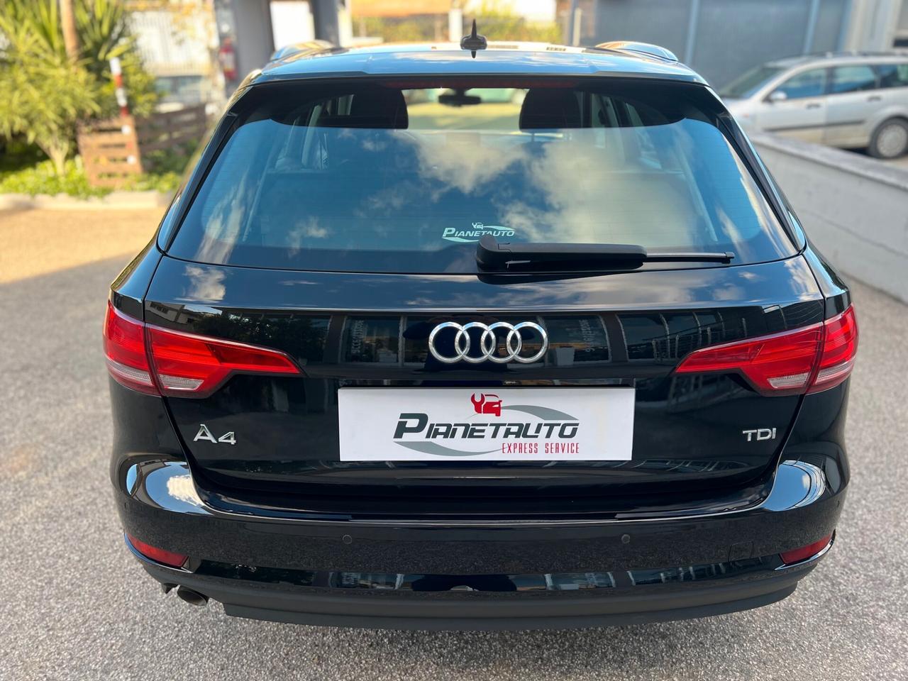 Audi A4 Avant 35 2.0 tdi 150cv Business s-tronic NAVI/LED