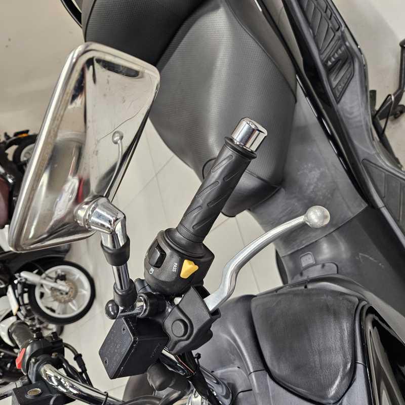 Suzuki Burgman AN 400 Type S - 2005