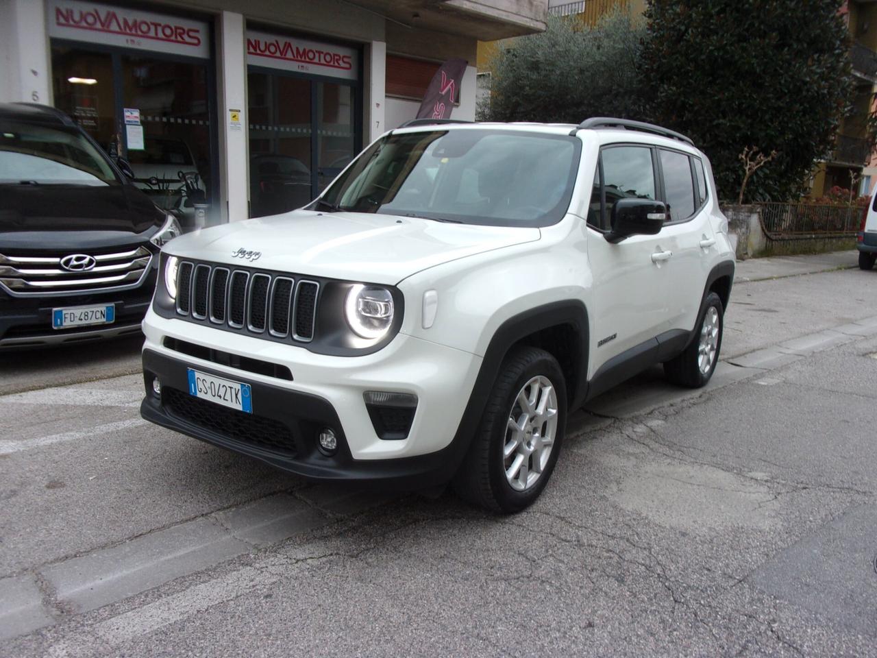 Jeep Renegade 1.5 Turbo T4 MHEV Summit
