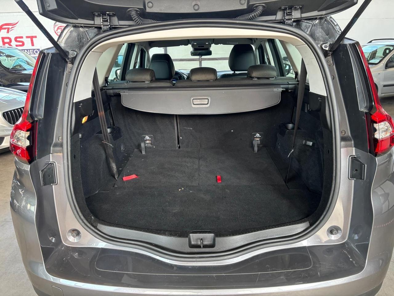 Renault Grand Scenic dCi 8V 110 CV EDC Energy Intens