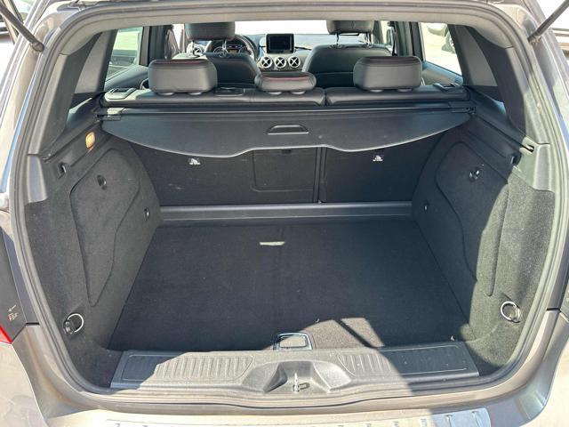 MERCEDES-BENZ B 200 d Automatic Sport