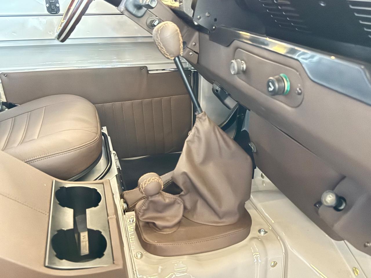 Land Rover Defender 90 2.5 td Soft Top 19J